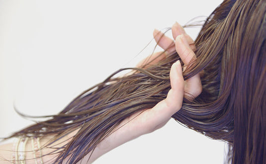 私が縮毛矯正よりヘアアイロンをおすすめする理由とは?